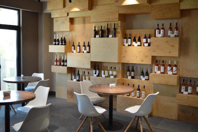 Wine Hotel تشيسيناو المظهر الخارجي الصورة