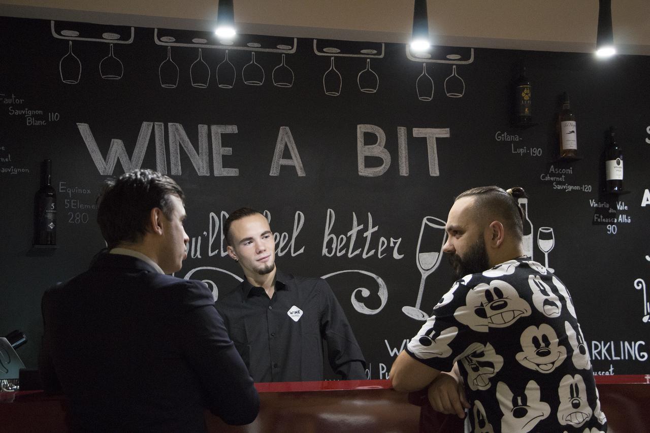 Wine Hotel تشيسيناو المظهر الخارجي الصورة