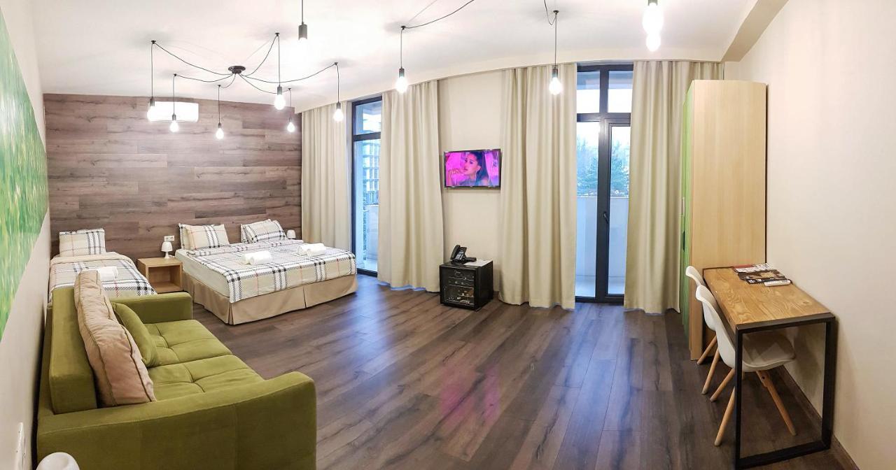 Wine Hotel تشيسيناو المظهر الخارجي الصورة