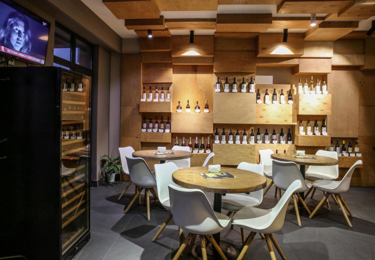 Wine Hotel تشيسيناو المظهر الخارجي الصورة